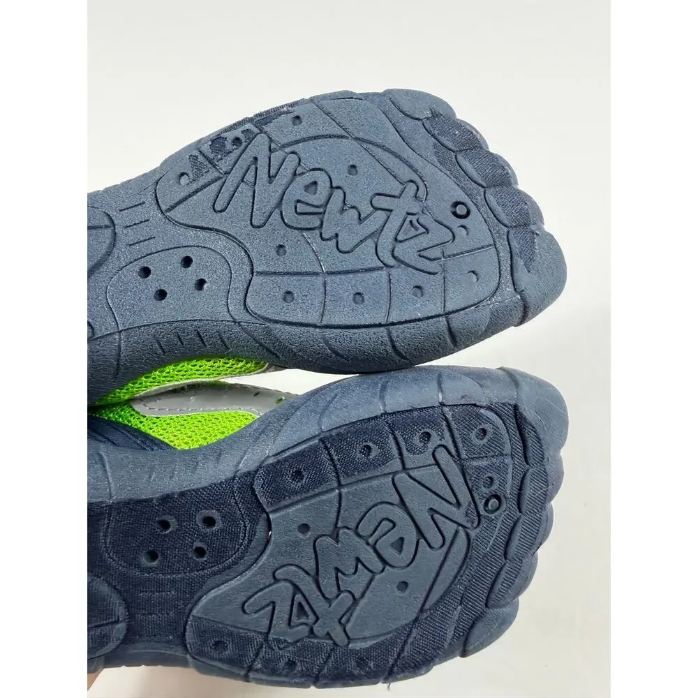 Newtz Five Finger Water Shoes Barefoot Green Navy Size 13 / 1 toddler